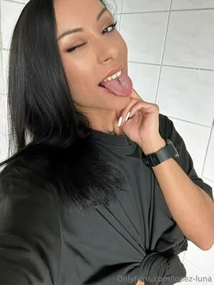 Cara Mella Free OnlyFans Leaked Free Thumbnail Picture - #58f4D1M1OL