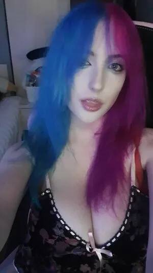 Caralouss OnlyFans Leaked Free Thumbnail Picture - #Am4WV3RKt2