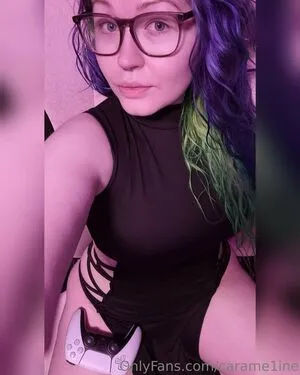 Carame1ine OnlyFans Leaked Free Thumbnail Picture - #nv0Tfbpb2L