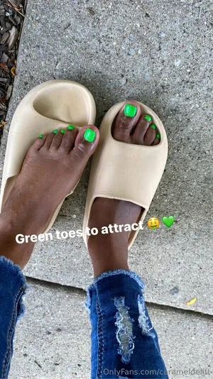 Carameldelitt OnlyFans Leaked Free Thumbnail Picture - #LKdcUVEEoj