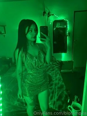 Caramelmacchiato99 OnlyFans Leaked Free Thumbnail Picture - #23A3zve3j0