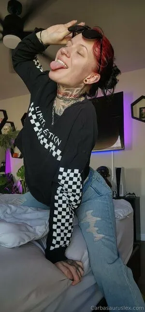 Carbasauruslexdied OnlyFans Leaked Free Thumbnail Picture - #YPZolEYapt