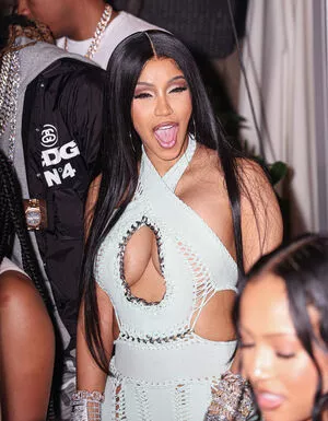 Cardi B OnlyFans Leaked Free Thumbnail Picture - #7yvKoJJNfS