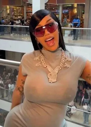Cardi B OnlyFans Leaked Free Thumbnail Picture - #8lIctiTPZJ