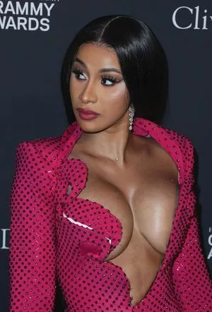 Cardi B OnlyFans Leaked Free Thumbnail Picture - #CyfWLWJZ6R