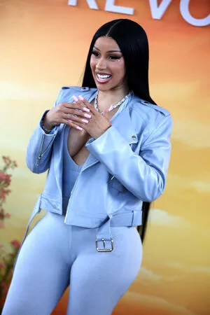 Cardi B OnlyFans Leaked Free Thumbnail Picture - #GMtQdcq7gk