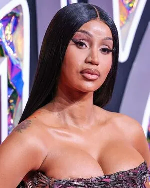 Cardi B OnlyFans Leaked Free Thumbnail Picture - #GW1THzFCoG