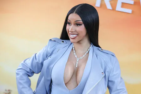 Cardi B OnlyFans Leaked Free Thumbnail Picture - #J1triXt7Ni