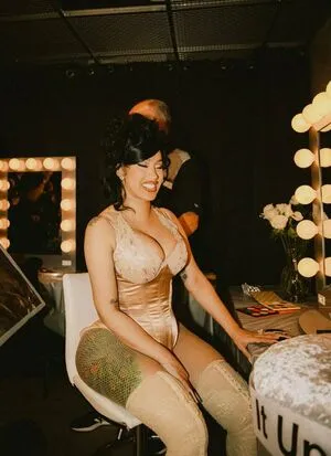 Cardi B OnlyFans Leaked Free Thumbnail Picture - #JEDf18TgdH
