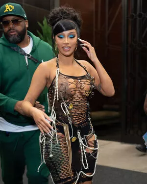 Cardi B OnlyFans Leaked Free Thumbnail Picture - #KKeaUQpygG