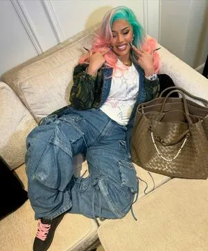 Cardi B OnlyFans Leaked Free Thumbnail Picture - #NZlSPm9k4f