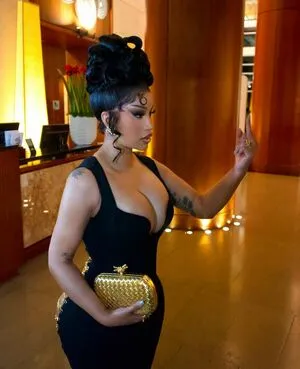 Cardi B OnlyFans Leaked Free Thumbnail Picture - #OdhybuXlEK