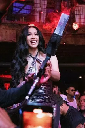 Cardi B OnlyFans Leaked Free Thumbnail Picture - #PyEyHqaGr1