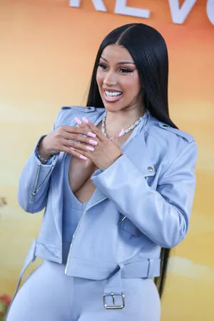Cardi B OnlyFans Leaked Free Thumbnail Picture - #TqGgpWfYll