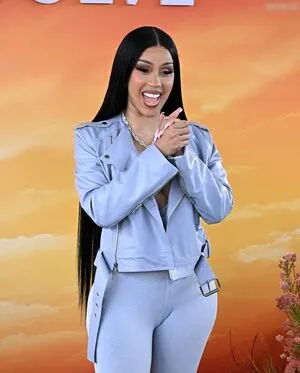 Cardi B OnlyFans Leaked Free Thumbnail Picture - #Wtrgr1oCN8