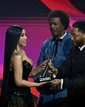 Cardi B OnlyFans Leaked Free Thumbnail Picture - #iadM1ju16n