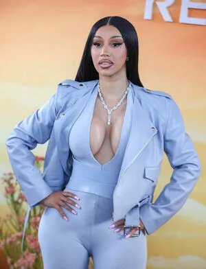 Cardi B OnlyFans Leaked Free Thumbnail Picture - #ifJ8hqKycg