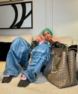 Cardi B OnlyFans Leaked Free Thumbnail Picture - #oy8OzjhEMs