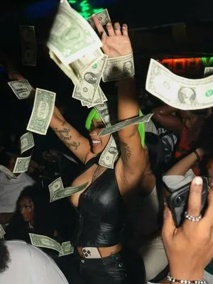 Cardi B OnlyFans Leaked Free Thumbnail Picture - #pXSG6HJ9OI