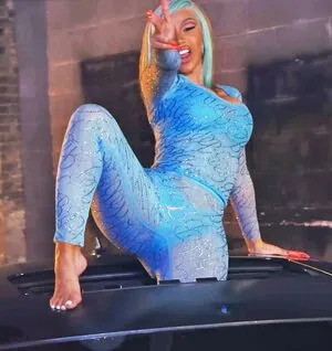 Cardi B OnlyFans Leaked Free Thumbnail Picture - #y3MoOGe0Bx