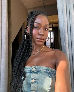 Carefreehamuyela OnlyFans Leaked Free Thumbnail Picture - #goHsyKmYWe