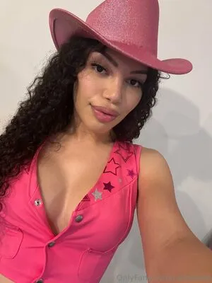 Caressaxo OnlyFans Leaked Free Thumbnail Picture - #LC4hOtwUsD