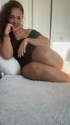 Cari Cortes OnlyFans Leaked Free Thumbnail Picture - #GVnTduixS7