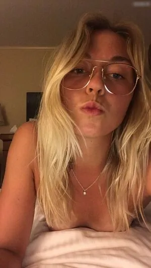 Carina Witthft OnlyFans Leaked Free Thumbnail Picture - #PpdlE9Y3up
