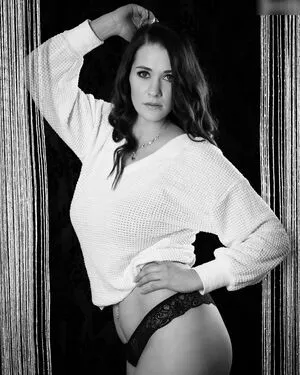 Carinalein OnlyFans Leaked Free Thumbnail Picture - #f9aZB0Q7zD