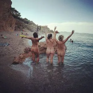 Carinamoreschi OnlyFans Leaked Free Thumbnail Picture - #5mmLaWhfOI