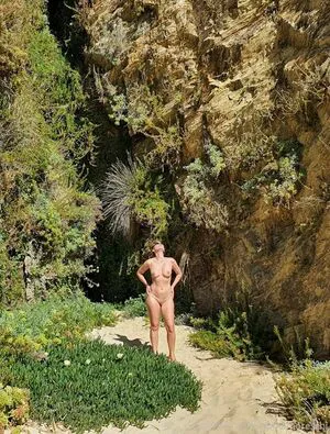 Carinamoreschi OnlyFans Leaked Free Thumbnail Picture - #6PmqhkJhD0