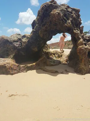 Carinamoreschi OnlyFans Leaked Free Thumbnail Picture - #APideZShLA