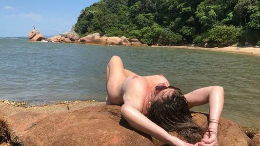 Carinamoreschi OnlyFans Leaked Free Thumbnail Picture - #HGsBGPnOo6