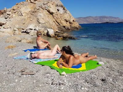 Carinamoreschi OnlyFans Leaked Free Thumbnail Picture - #nRkLr89K9W