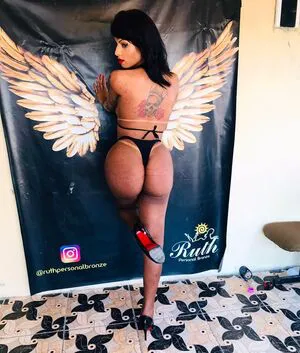 Carine Kishi OnlyFans Leaked Free Thumbnail Picture - #3KCqWEkj6g