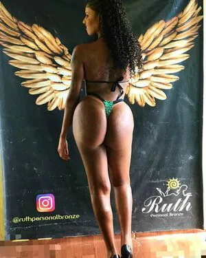 Carine Kishi OnlyFans Leaked Free Thumbnail Picture - #9Cza4WL0d9