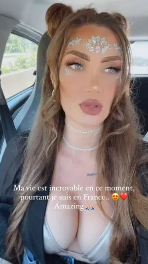 Carineneveu OnlyFans Leaked Free Thumbnail Picture - #WOvN07QF3D