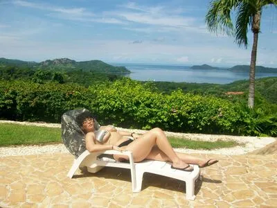 Carishina98 OnlyFans Leaked Free Thumbnail Picture - #A19hw2YNLg