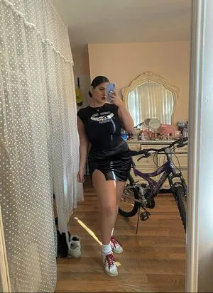 Carishina98 OnlyFans Leaked Free Thumbnail Picture - #Gh4oK5ijxl