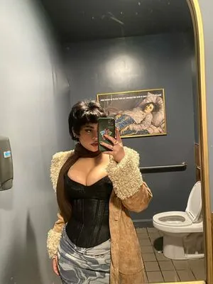 Carishina98 OnlyFans Leaked Free Thumbnail Picture - #KBZZalO5gw