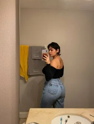 Carishina98 OnlyFans Leaked Free Thumbnail Picture - #V9owOP4XRK