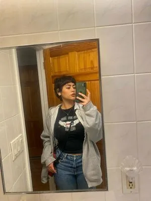 Carishina98 OnlyFans Leaked Free Thumbnail Picture - #Ztkm96tNxY