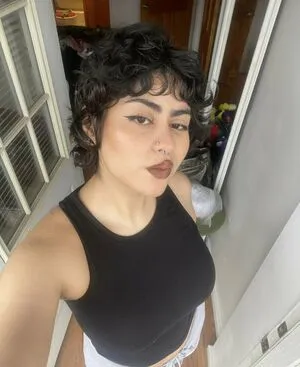 Carishina98 OnlyFans Leaked Free Thumbnail Picture - #es1hlY3U1z