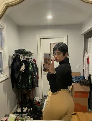 Carishina98 OnlyFans Leaked Free Thumbnail Picture - #fmTDAl1i7i