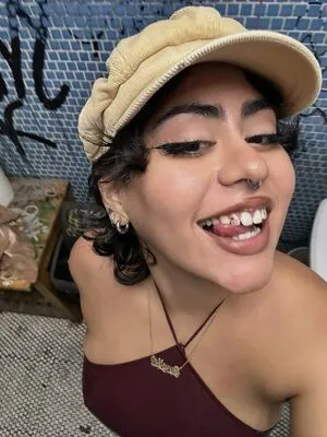 Carishina98 OnlyFans Leaked Free Thumbnail Picture - #j0pUWdw6zP