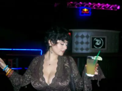 Carishina98 OnlyFans Leaked Free Thumbnail Picture - #xib0tT6ICM