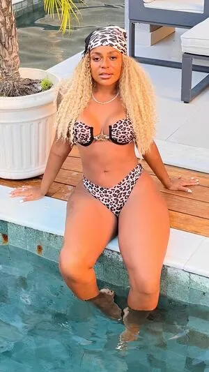 Cariucha OnlyFans Leaked Free Thumbnail Picture - #dZNkX0C2nV