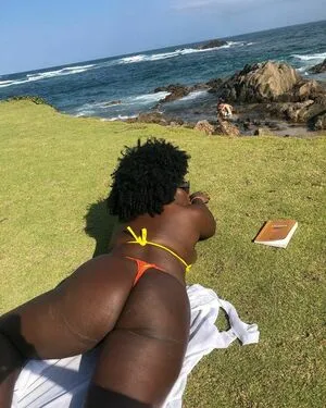Carla Akotirene OnlyFans Leaked Free Thumbnail Picture - #iYRy8Yn8ss