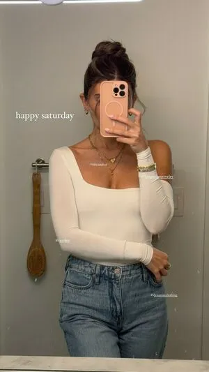 Carla Bezanson OnlyFans Leaked Free Thumbnail Picture - #ZopvgsQDhQ
