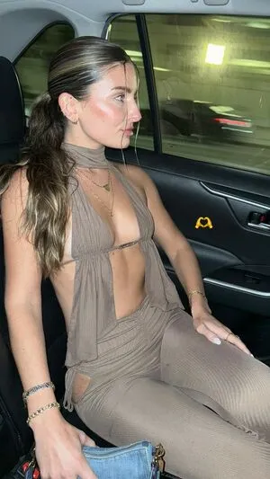 Carla Bezanson OnlyFans Leaked Free Thumbnail Picture - #zYWy8t5E3E